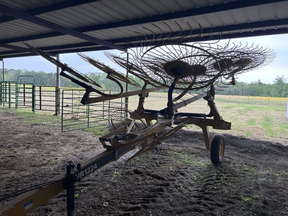 2023 Vermeer VR1224 Equipment Image0