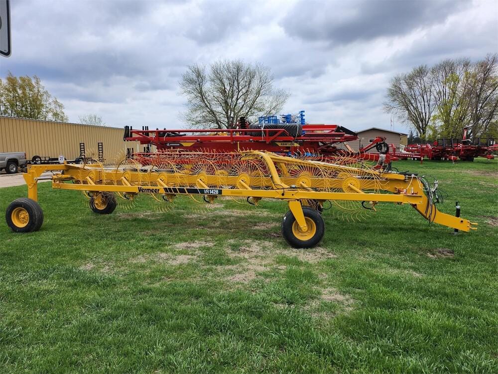 2023 Vermeer VR1428 Equipment Image0