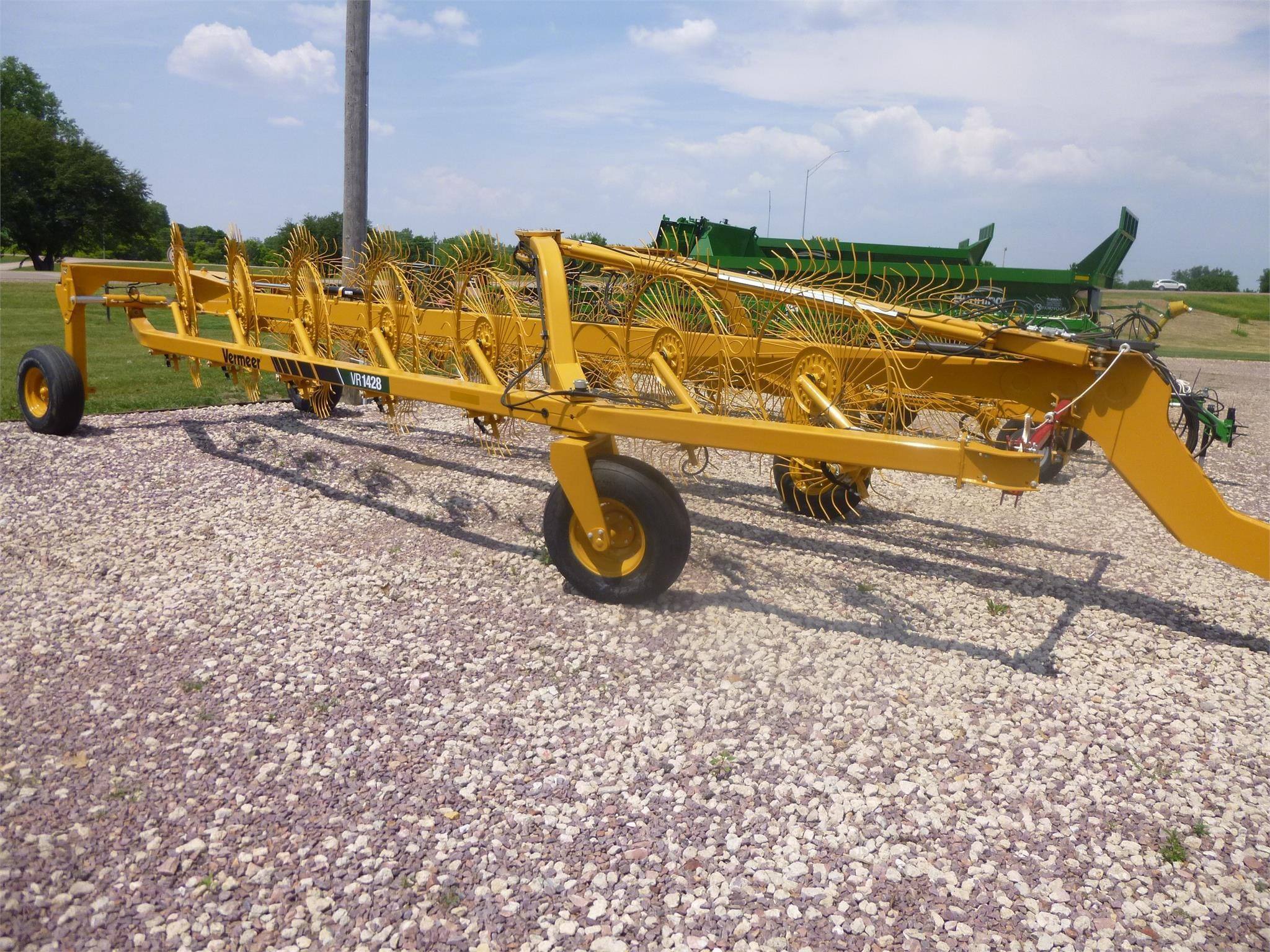 Main image Vermeer VR1428