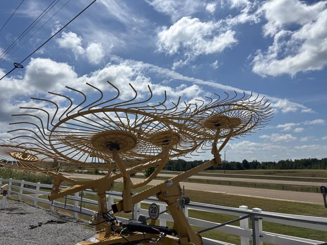 Image of Vermeer VR820 equipment image 3