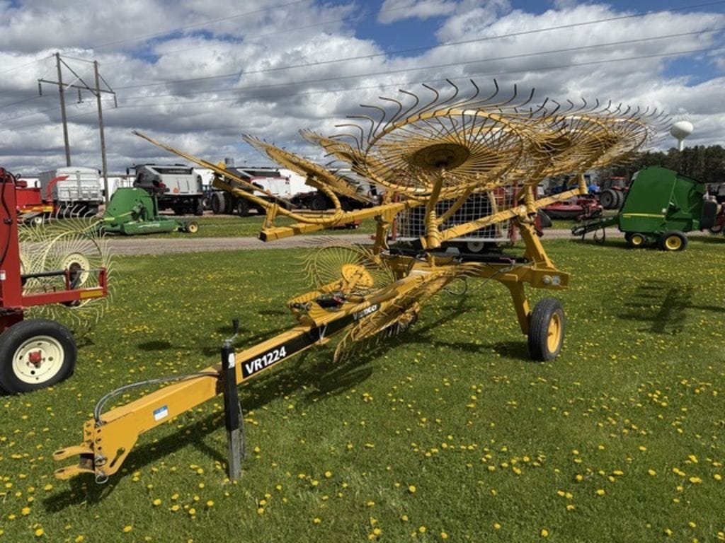 2023 Vermeer VR1224 Equipment Image0