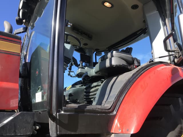 Image of Versatile 365 equipment image 4