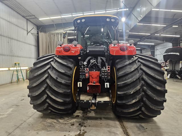 Image of Versatile 430 equipment image 4