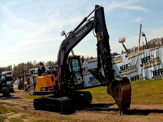 Image of Volvo EC140EL equipment image 2