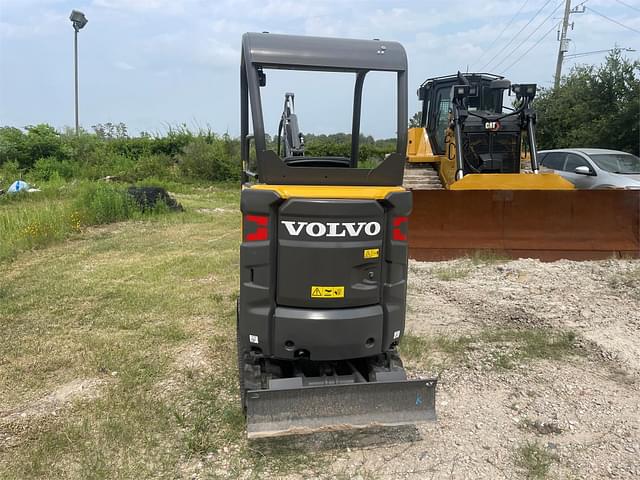 Image of Volvo EC18E equipment image 1