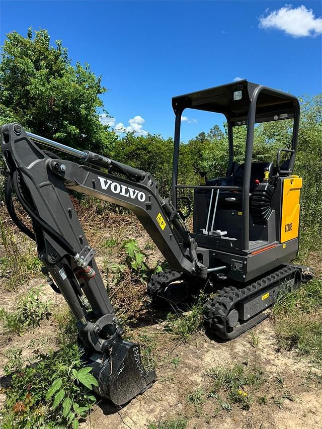 Image of Volvo EC18E equipment image 3