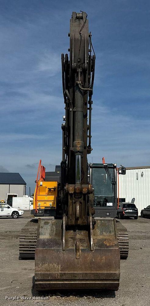 Image of Volvo EC350EL equipment image 1