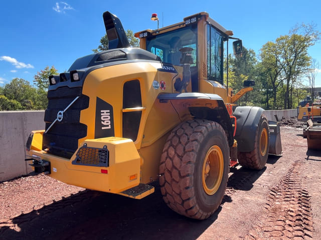 Image of Volvo L60H equipment image 2