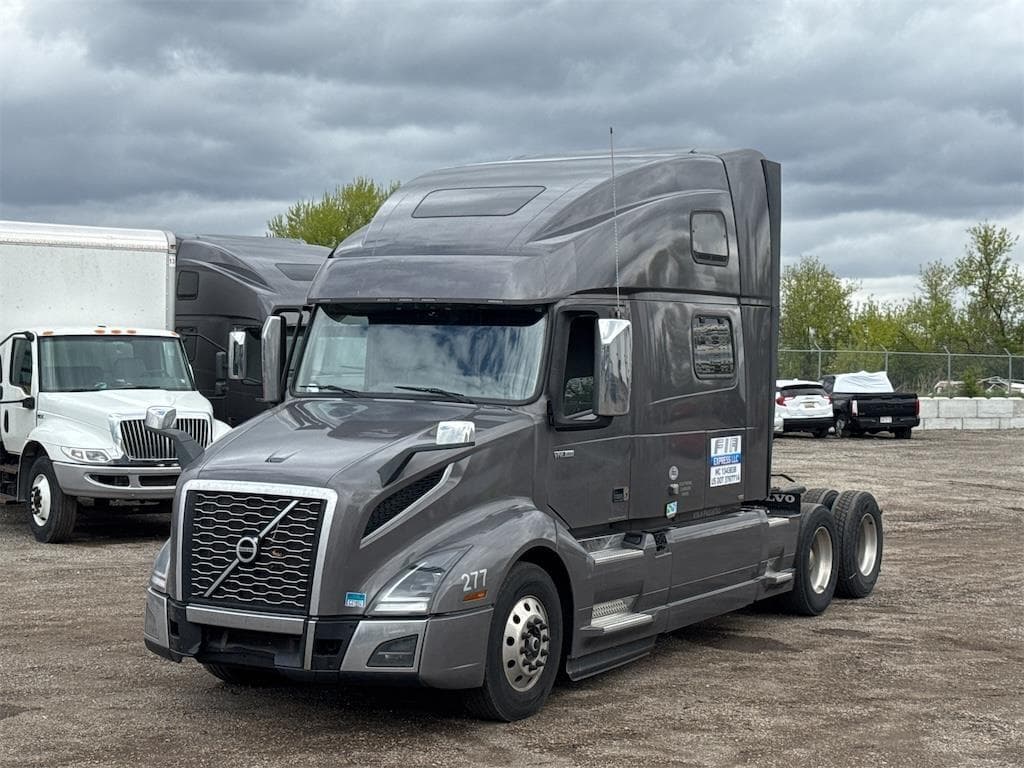 Image of Volvo VNL64T860 Primary image