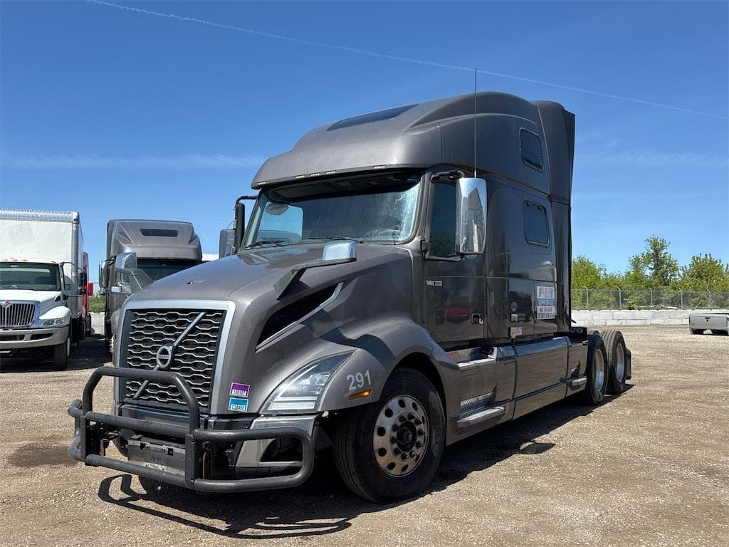 Image of Volvo VNL64T860 Primary image