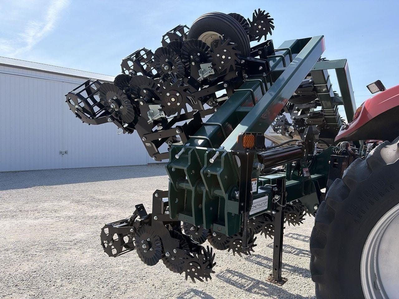 2023 Vulcan ZoneMaster Equipment Image0