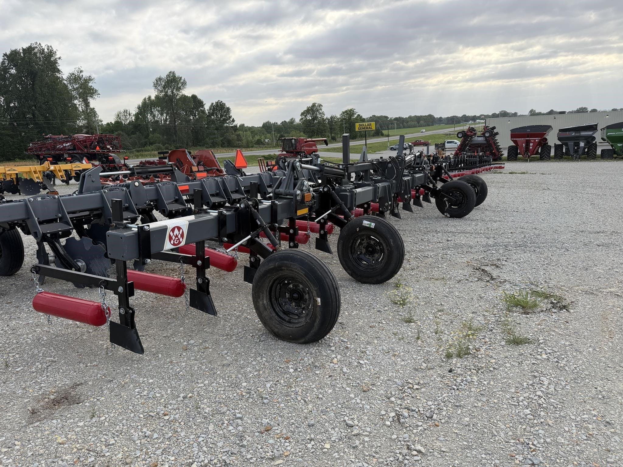2023 W&A 3332 Equipment Image0