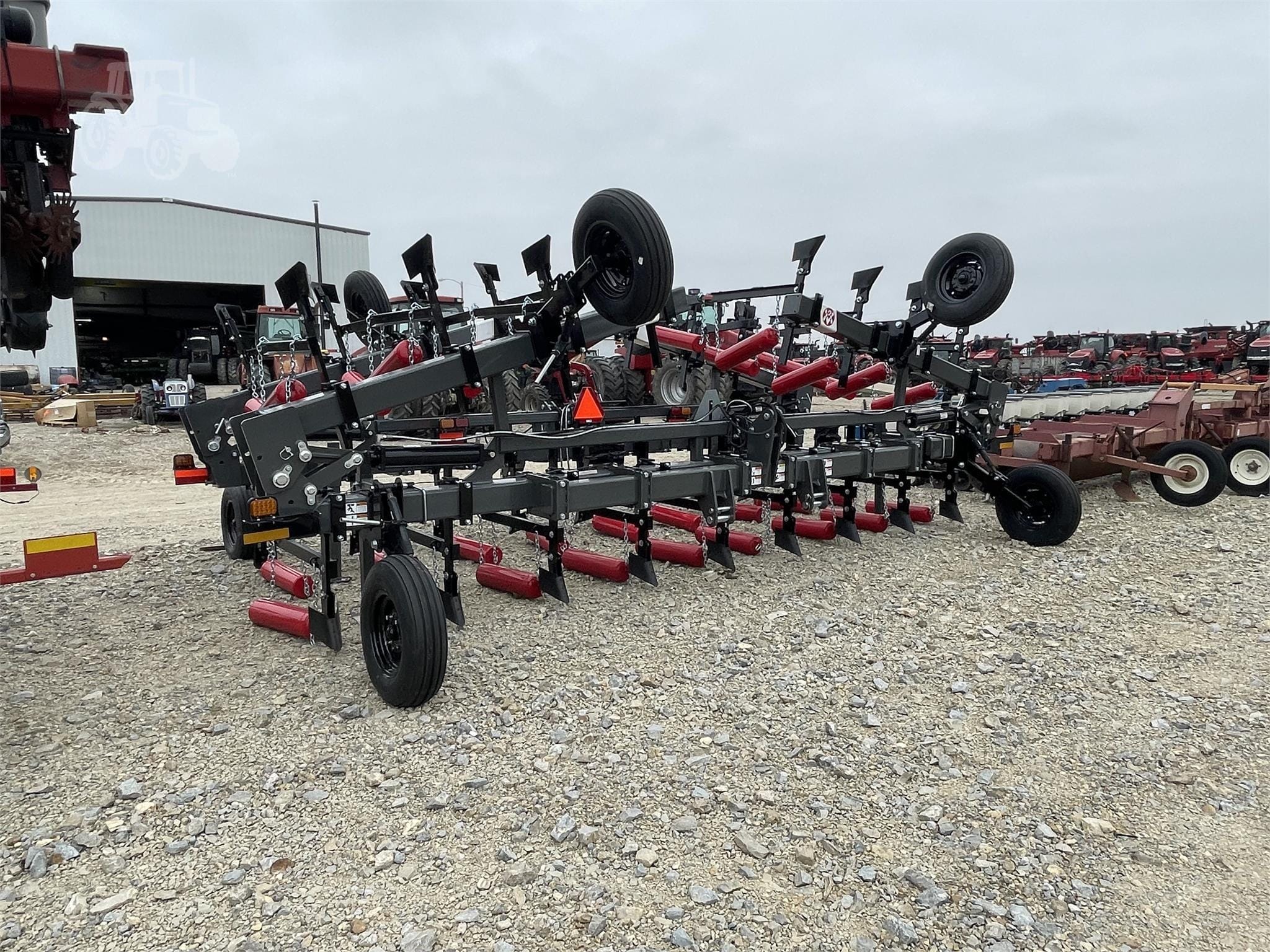 2023 W&A 3334 Equipment Image0