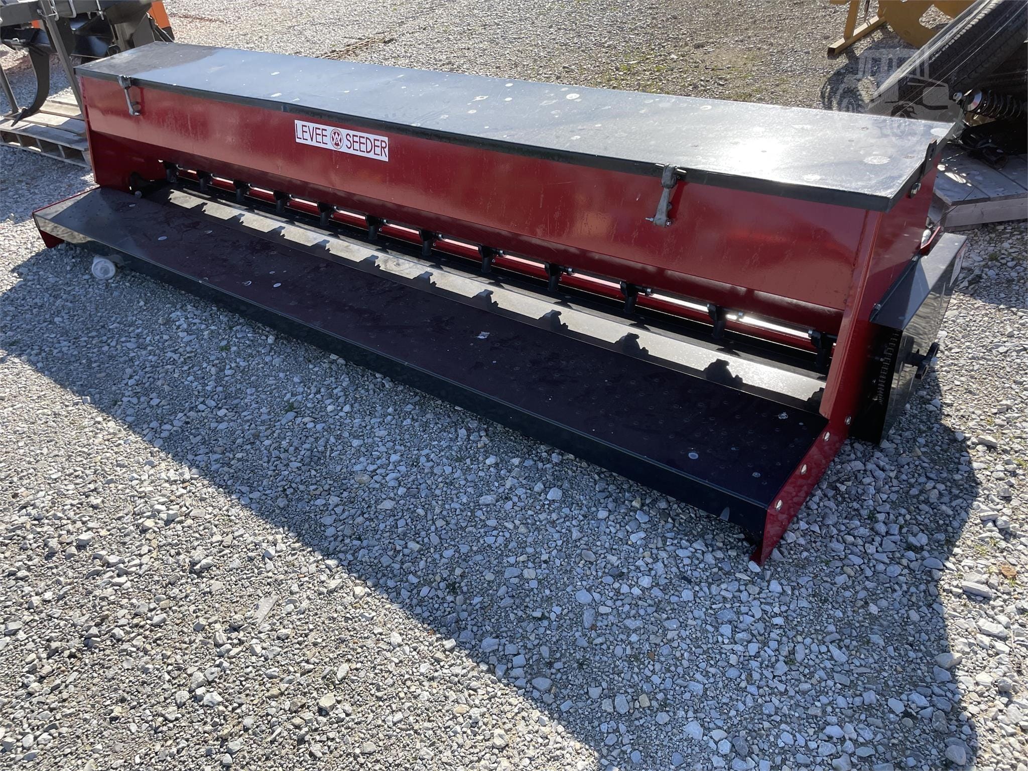 2023 W&A 898 Equipment Image0