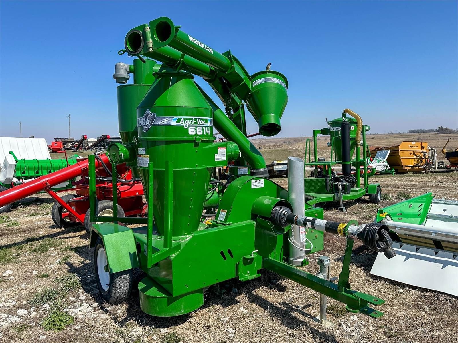 2024 Walinga 6614 Equipment Image0