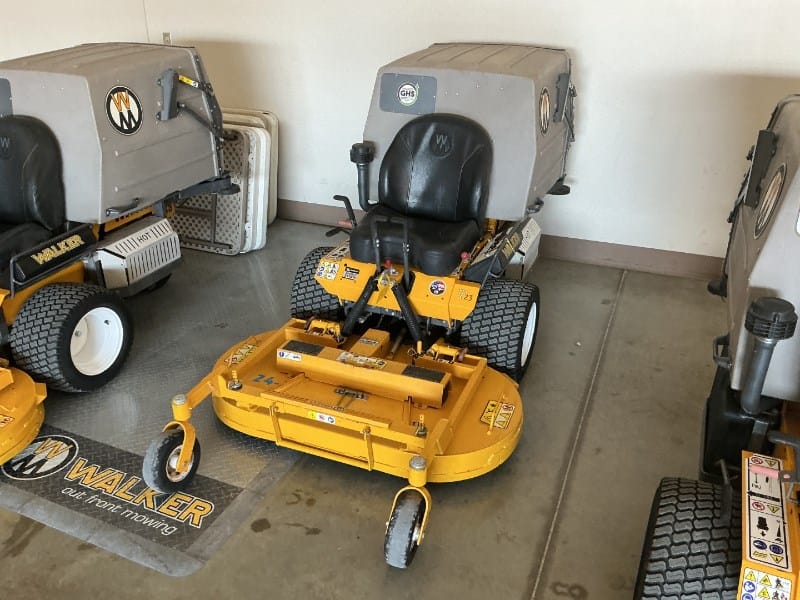 2023 Walker MT23GHSA Equipment Image0
