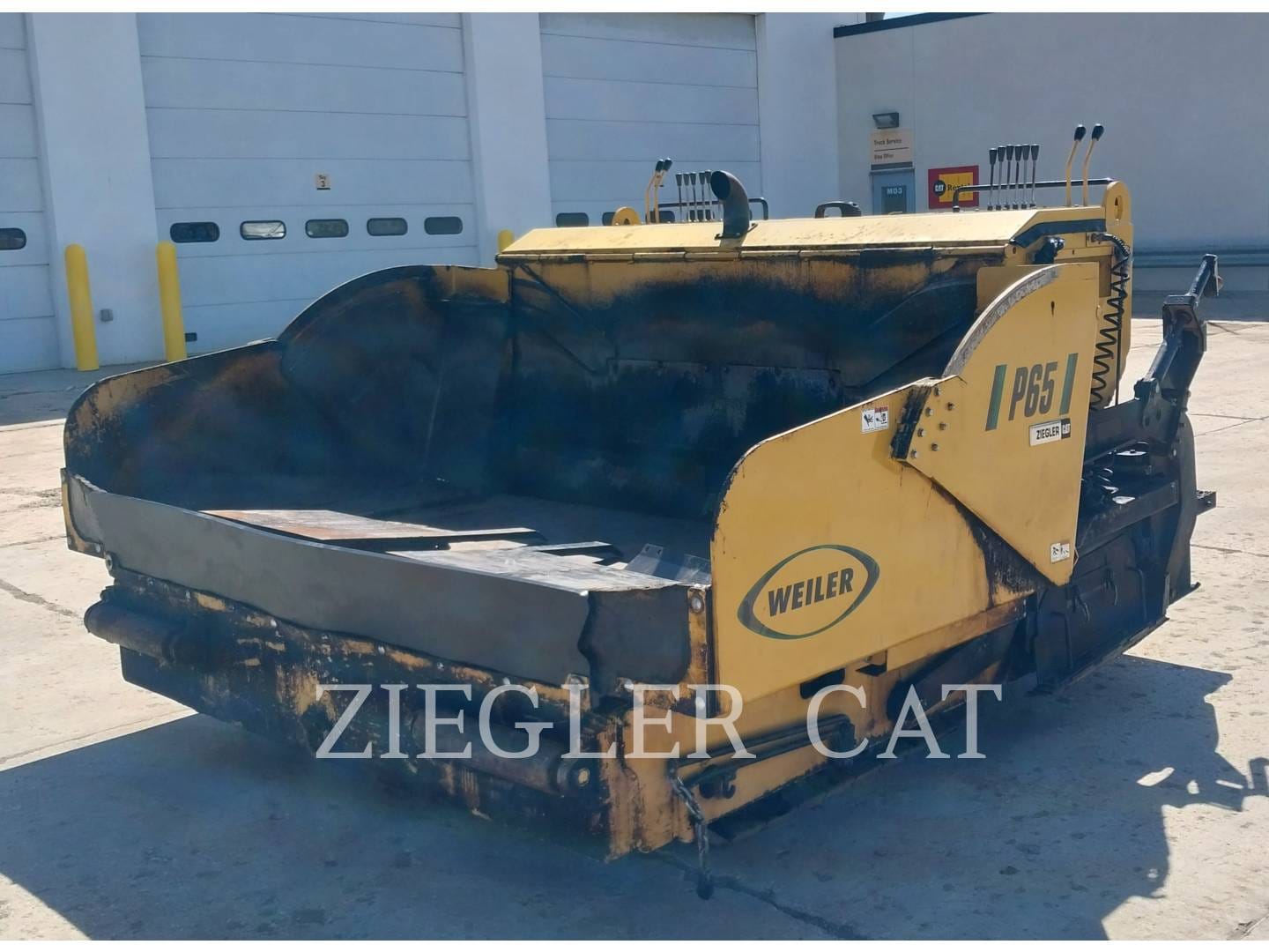 2023 Weiler P65 Equipment Image0