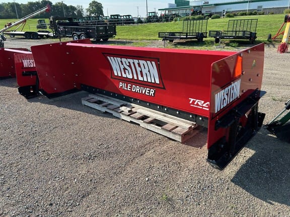 2023 Western Pile Driver Equipment Image0