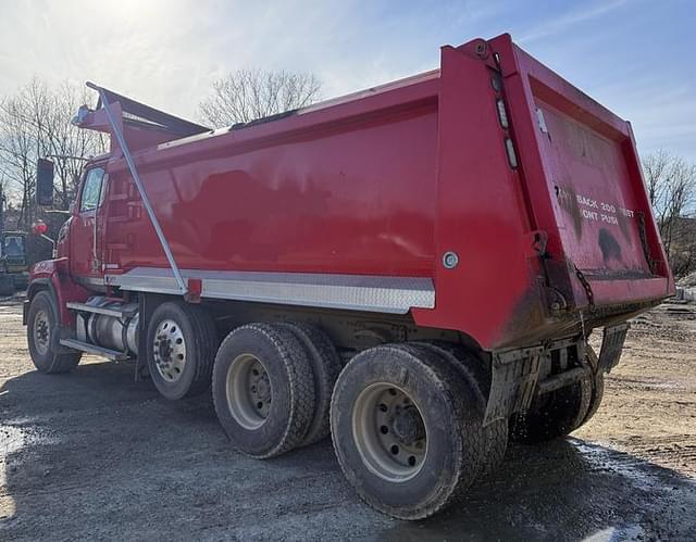 Image of Western Star 4700SB equipment image 1