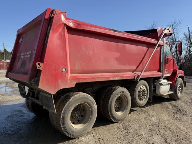 Image of Western Star 4700SBA equipment image 3