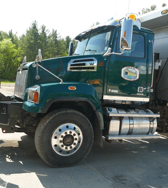Image of Western Star 4700SF equipment image 4