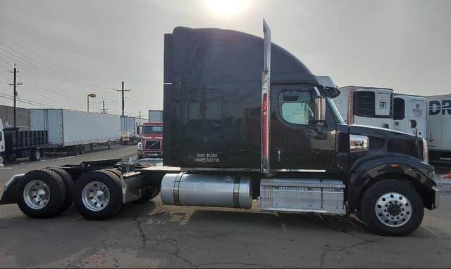Image of Western Star 49X equipment image 3
