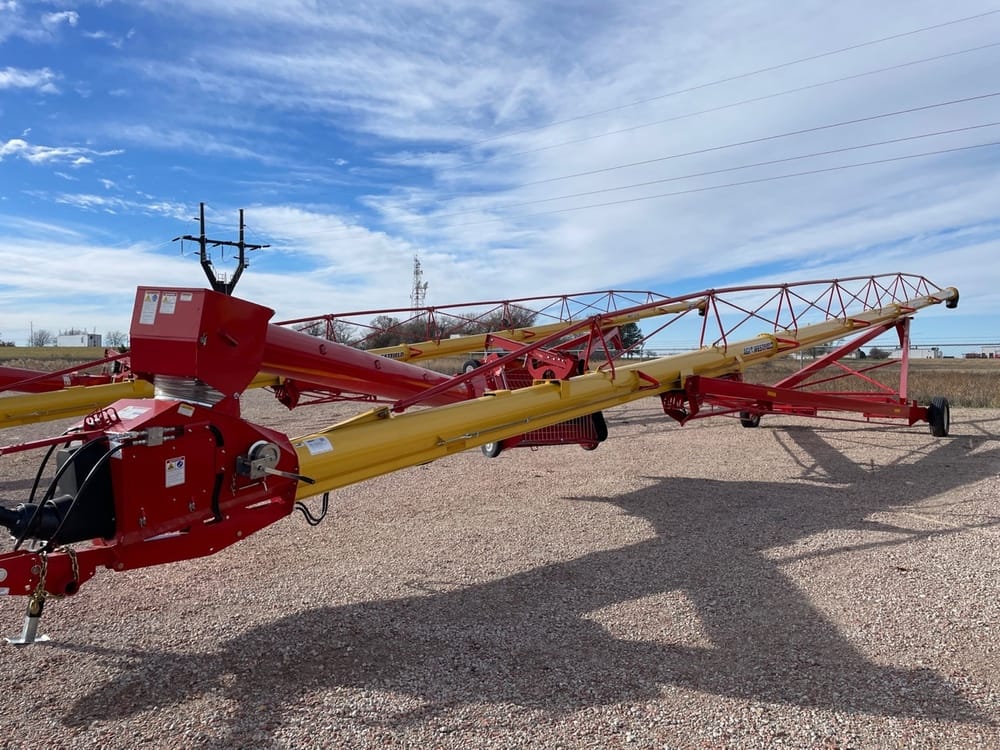 2023 Westfield MKX21394-005862 Equipment Image0