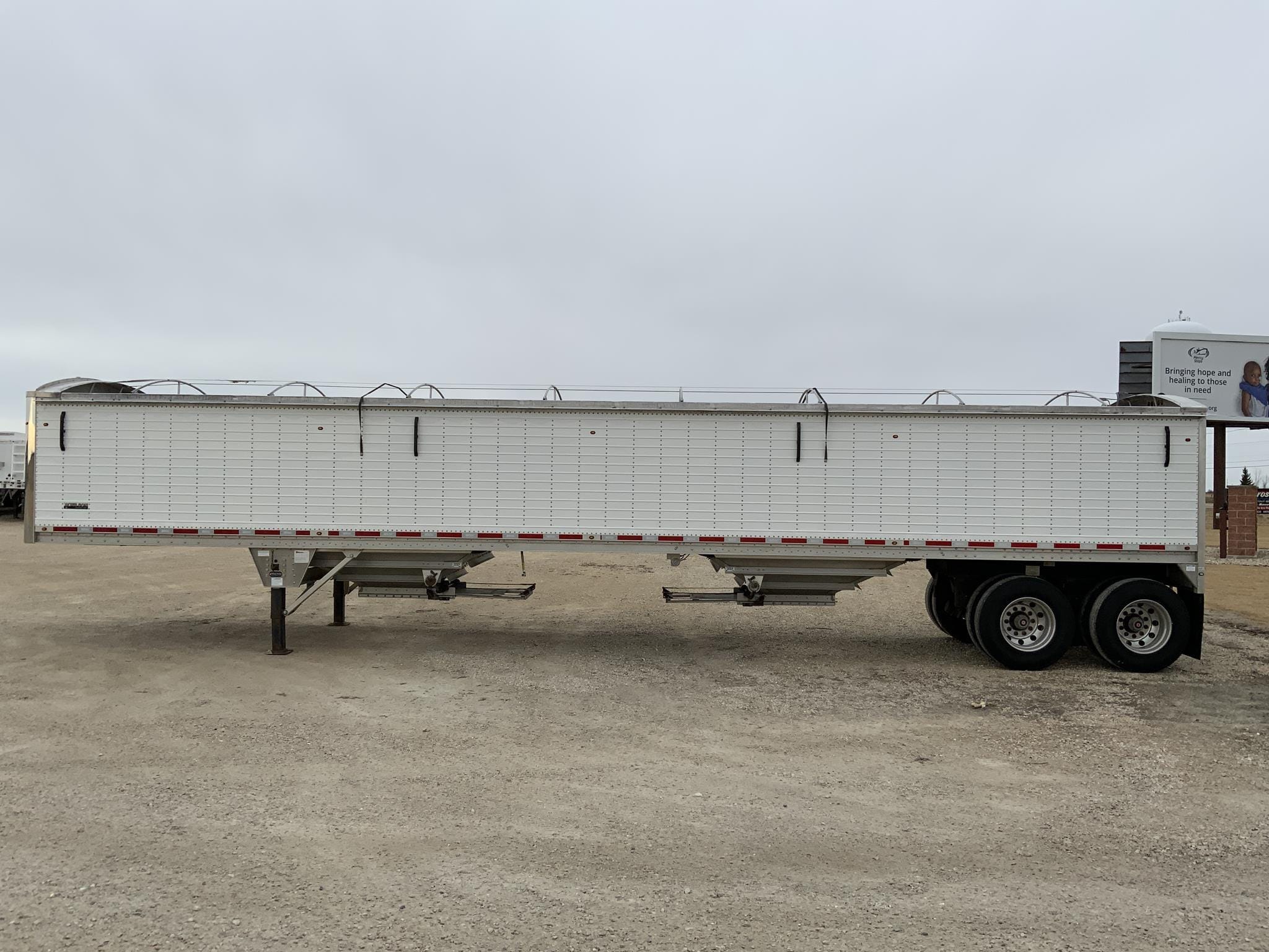 2023 Wilson DWH-750CB Equipment Image0