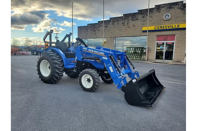 Image of New Holland Workmaster 25 equipment image 2