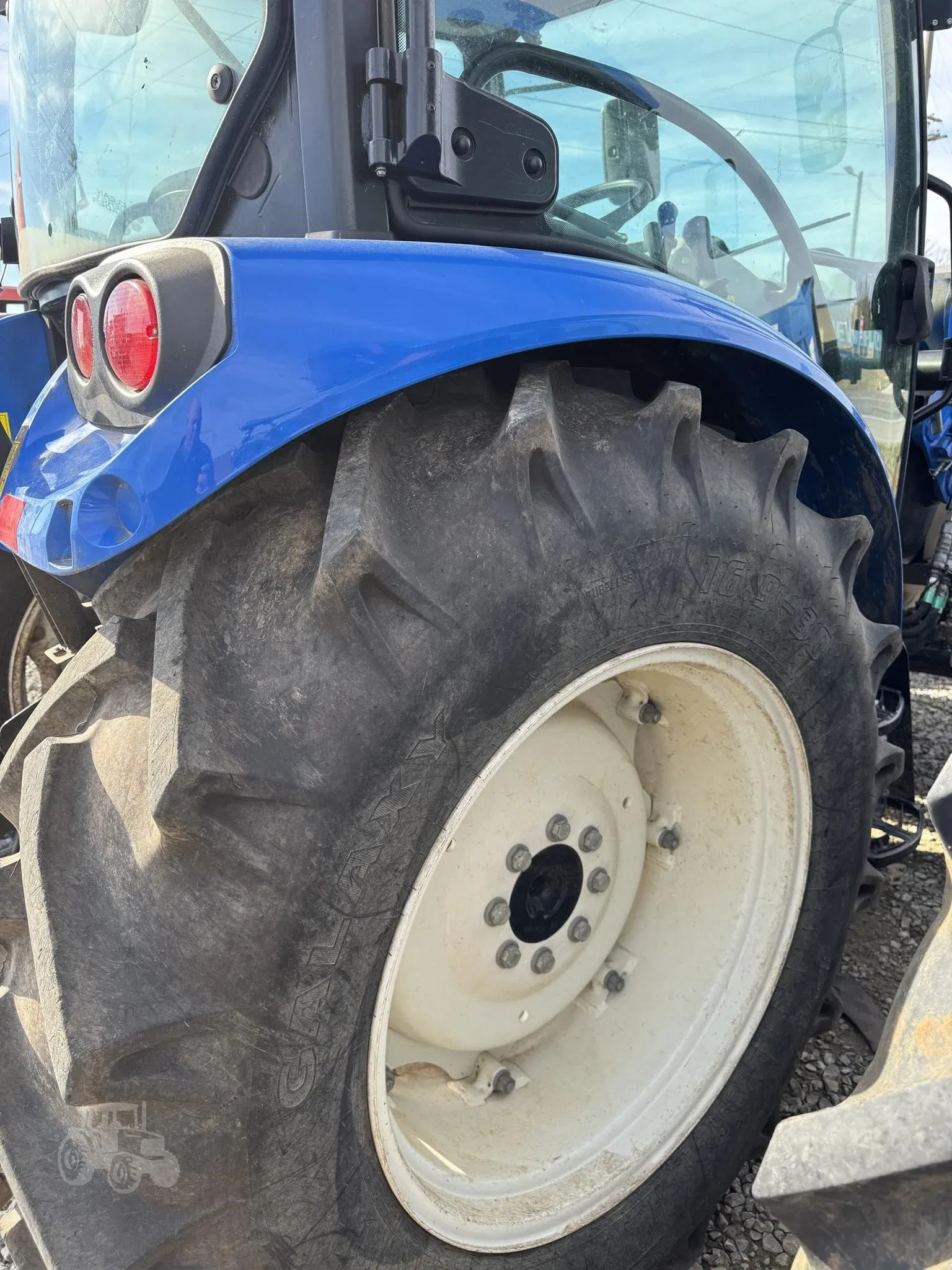 2023 New Holland Workmaster 75 Equipment Image0