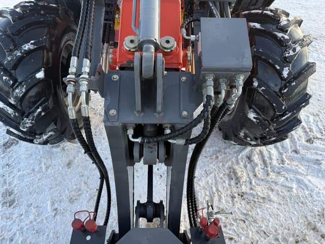 Image of Wrangler 5500T equipment image 3