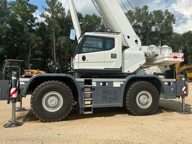 Image of XCMG XCR60U equipment image 4