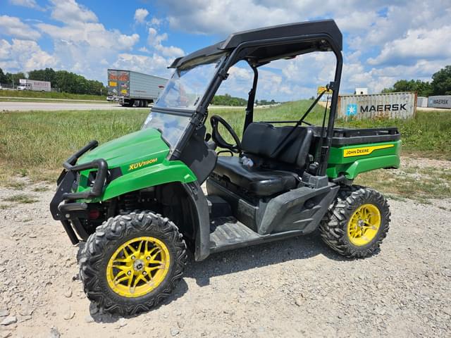 Image of John Deere XUV 590M equipment image 3
