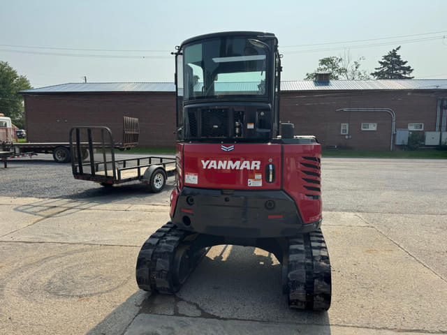 Image of Yanmar SV40 equipment image 3