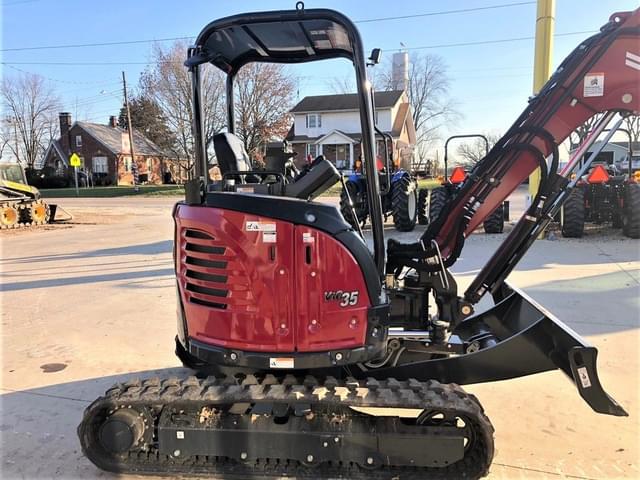 Image of Yanmar VIO35 equipment image 3