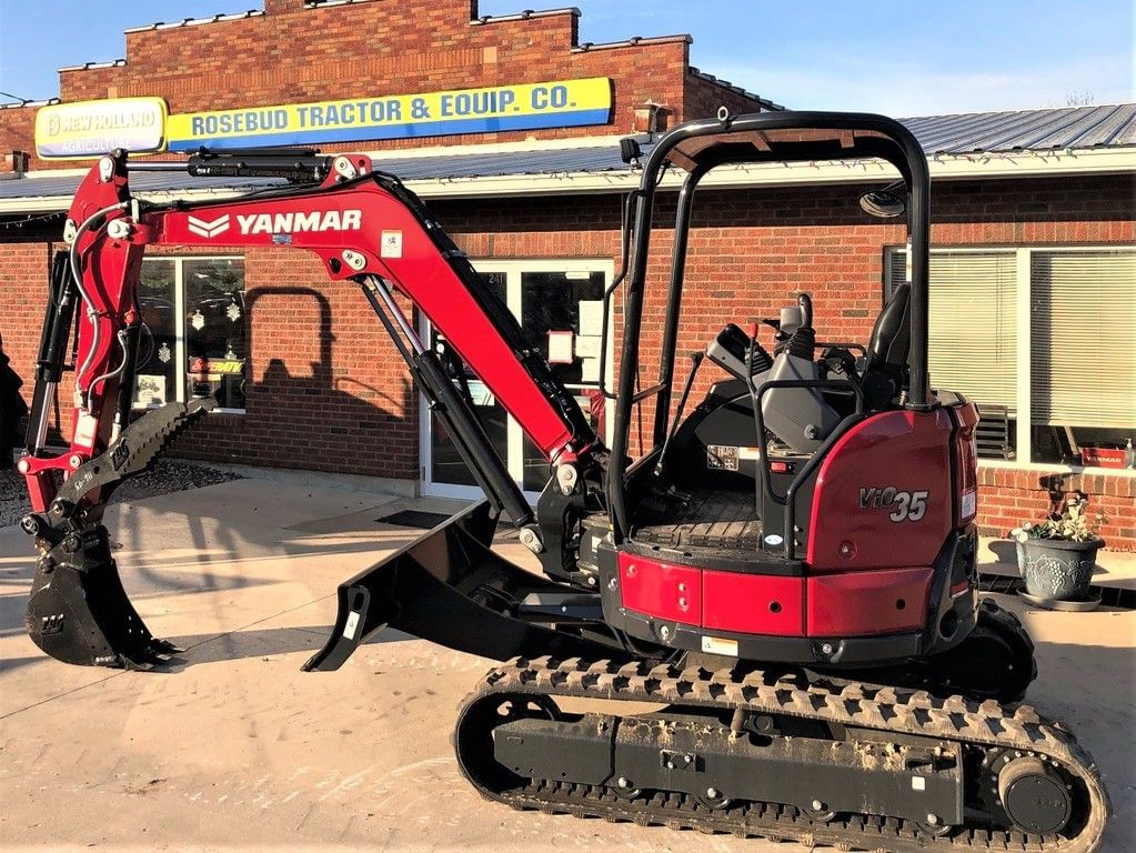 2025 Yanmar VIO35 Equipment Image0