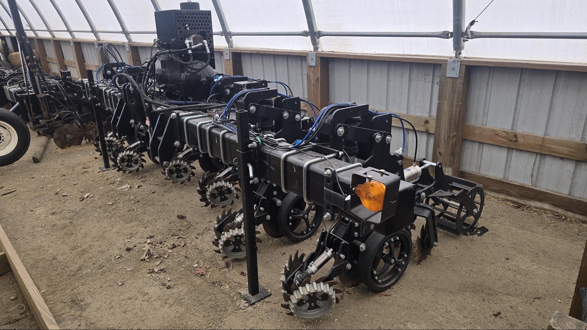 2023 Yetter 2984 Equipment Image0