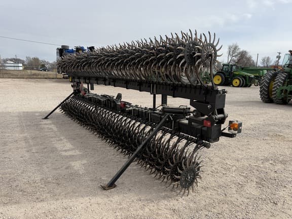 Image of Yetter 3541 equipment image 4