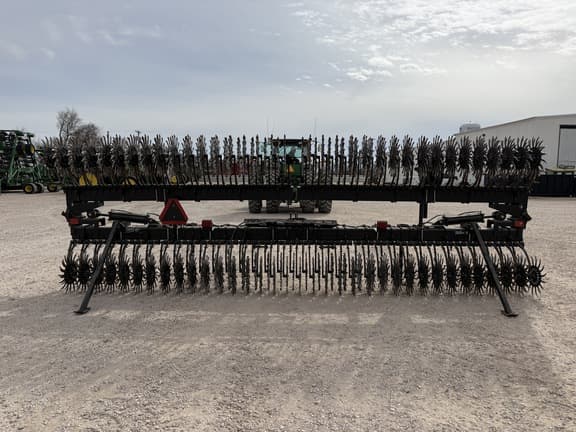 Image of Yetter 3541 equipment image 3