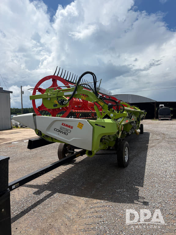 Image of CLAAS 1230 Convio equipment image 1