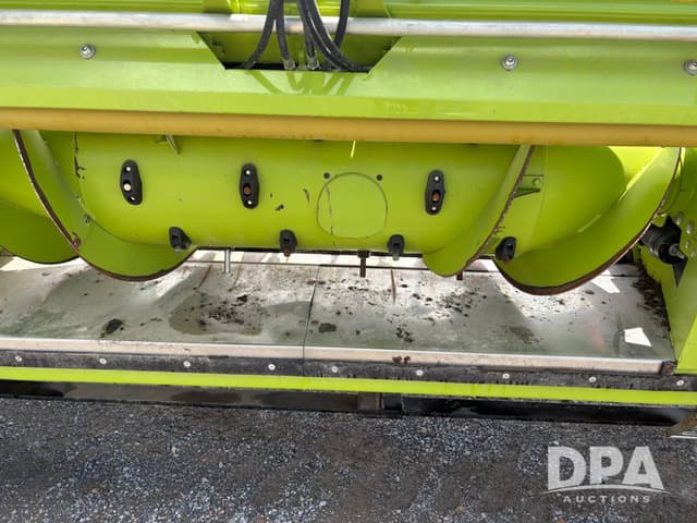Image of CLAAS 1230 Convio equipment image 4