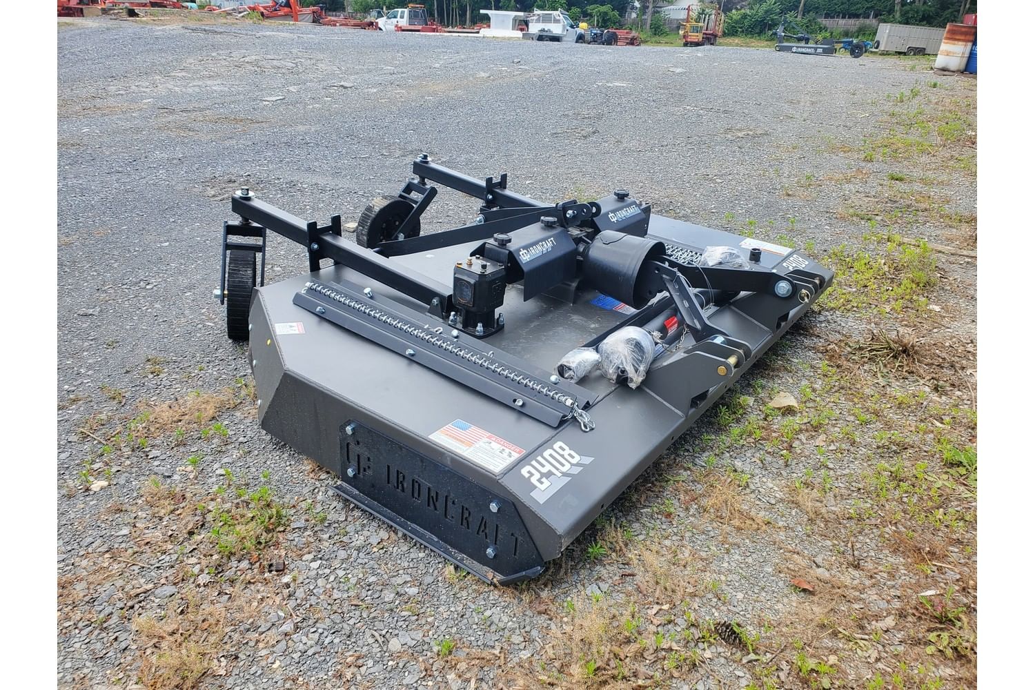 IronCraft 2408 Equipment Image0