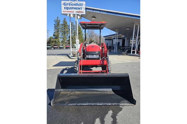 Image of Case IH Farmall 40A equipment image 2