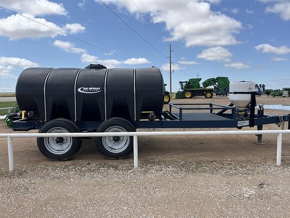 Image of Ag Spray 1610 Nurse Trailer equipment image 1