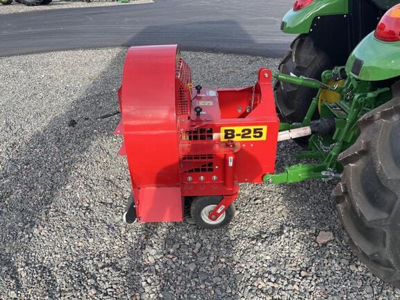 2024 AgriMetal B-25 TP Equipment Image0