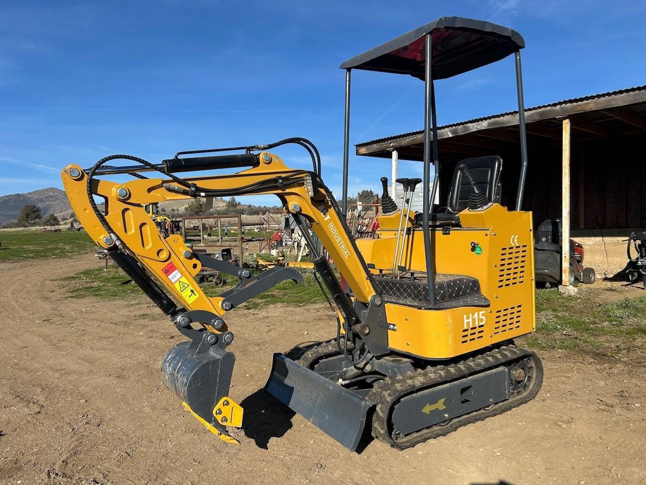 2024 AGT Industrial H15 Equipment Image0