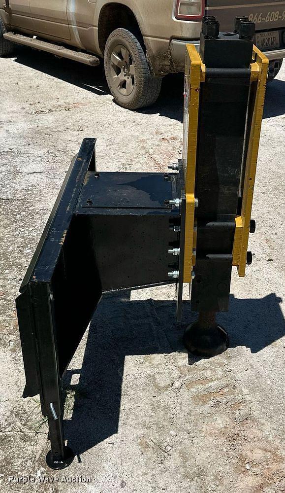 Image of AGT Industrial 750 equipment image 3