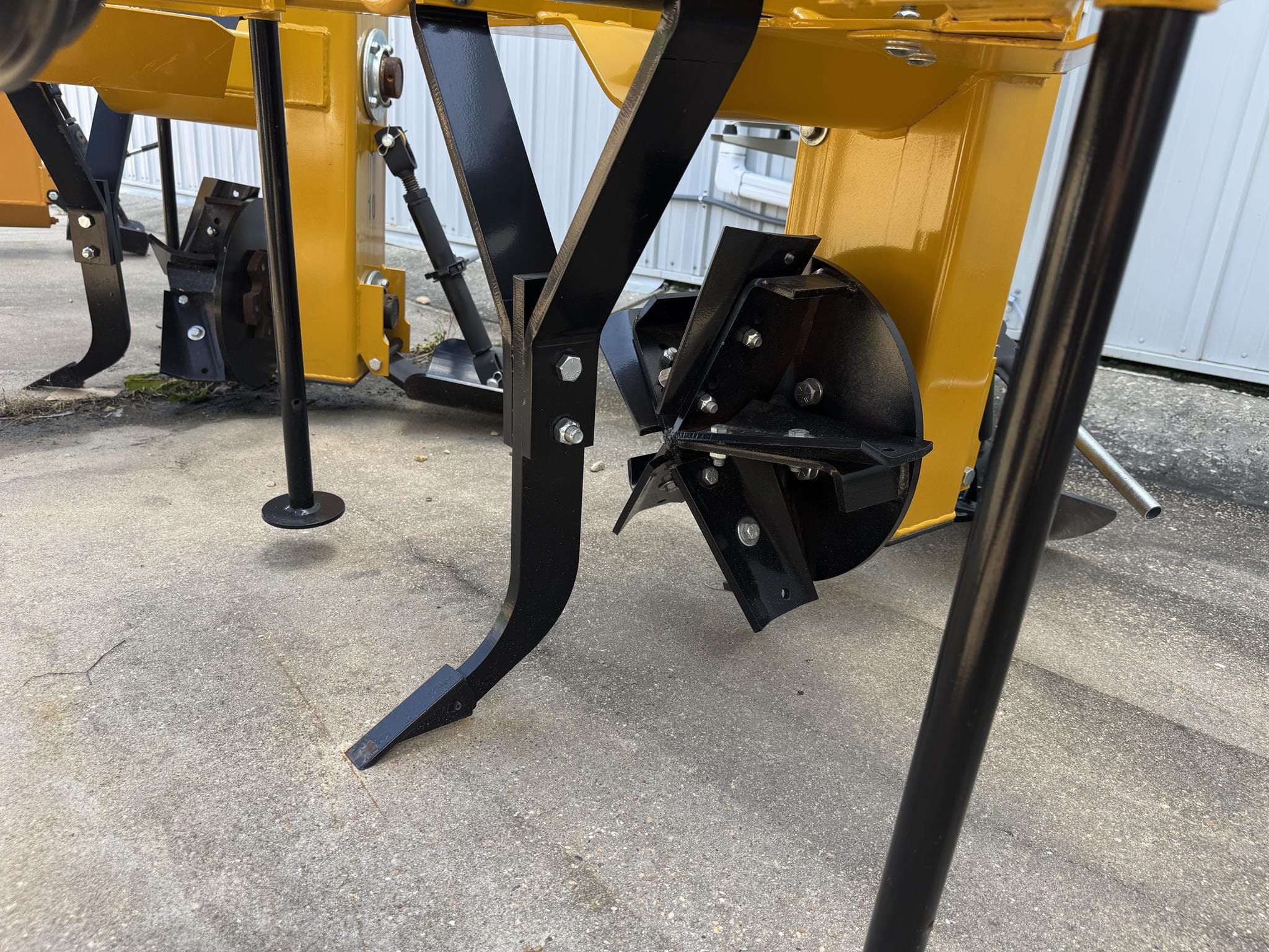 2024 Amco AD-1000-V Equipment Image0