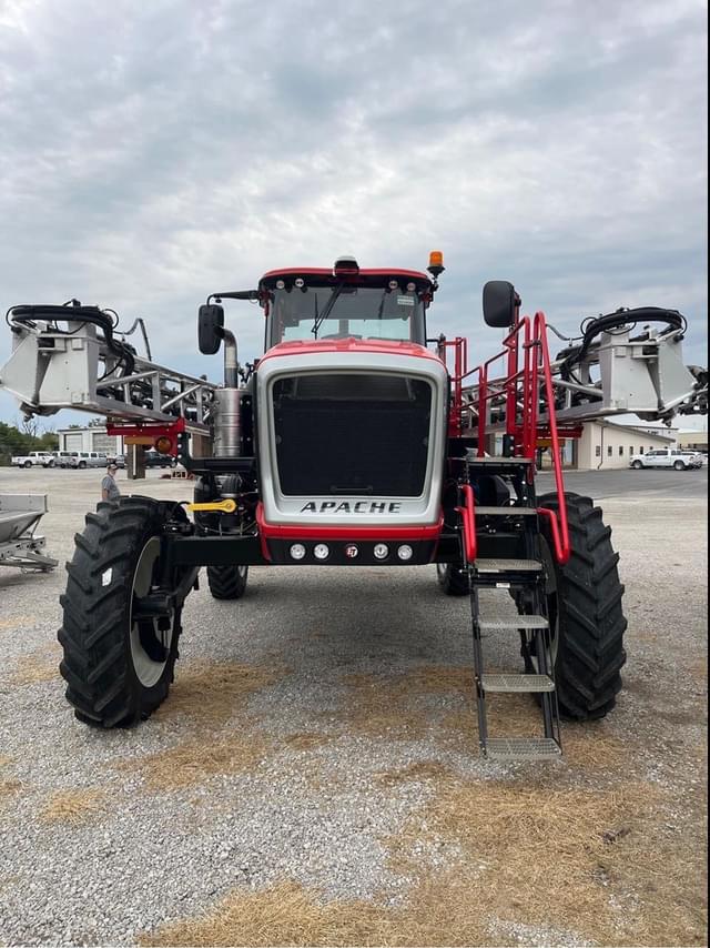 Image of Apache AS1050 equipment image 1