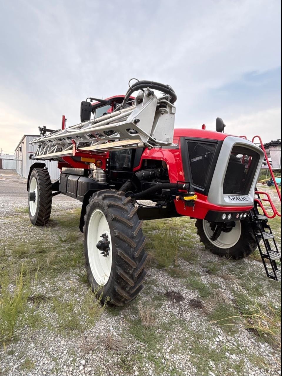 2024 Apache AS1050 Equipment Image0